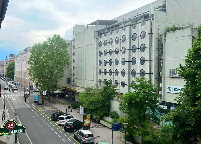 Studio Ljubljana Vendégház *